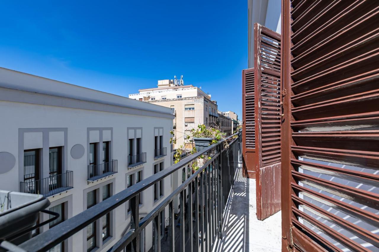 Palazzo Cavarretta - Pinella'S Rooms And Apartment Palermo Exterior photo